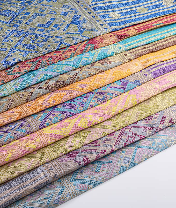 Hollow Polyester Jacquard Fabric for Laotian Traditional Sarong