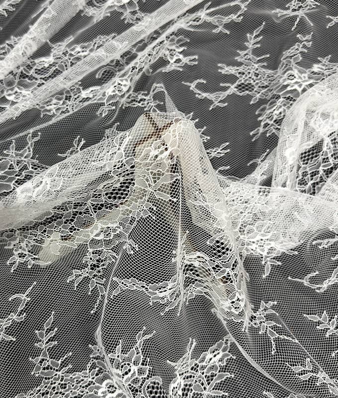Diagonal Bouquet Vine Lace Fabric